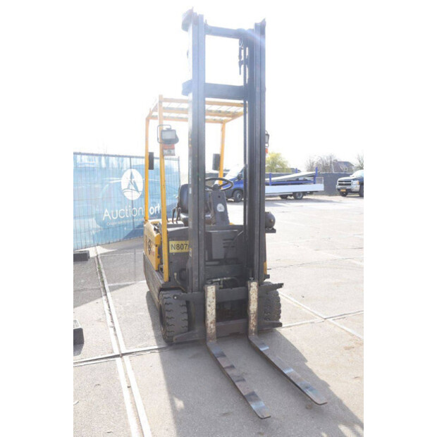 2001 هايستر J2.00XMT-46413989