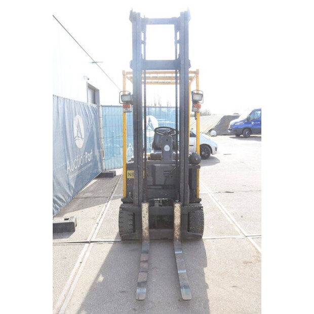 2001 هايستر J2.00XMT-46413990