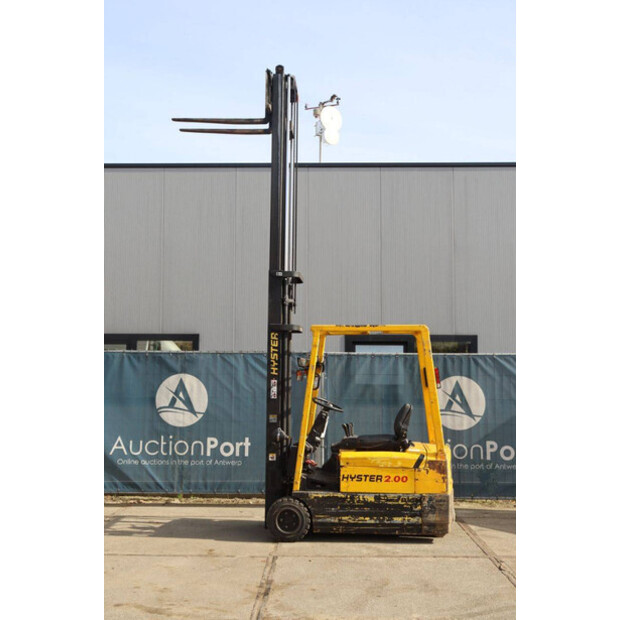 2001 هايستر J2.00XMT-46414014