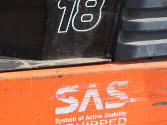 2009-toyota-7fbmf18-1439344-46414062