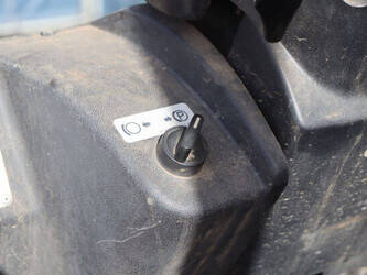 2009-toyota-7fbmf18-1439344-46414070