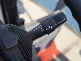 2009-toyota-7fbmf18-1439344-46414073