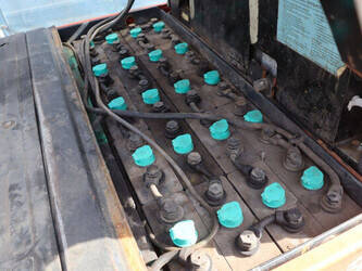 2009-toyota-7fbmf18-1439344-46414078