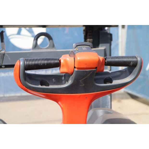 2007 ليندي L12L-46414125