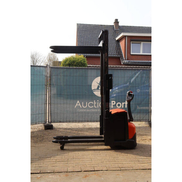 2021 تويوتا SWE 2000-46414155