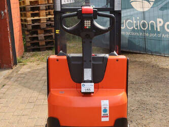 2023-toyota-swe200d-46414162