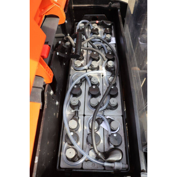 2023 تويوتا SWE200D-46414175