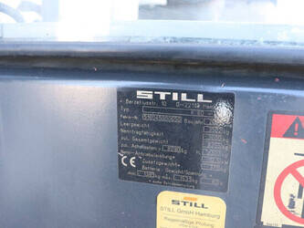 2002-still-r60-1439349-46414184