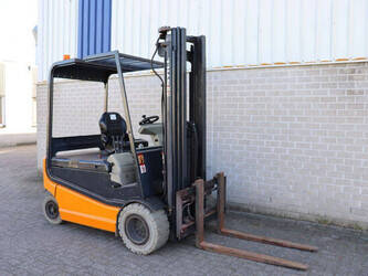 2003-still-r60-30-1439350-46414196