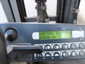 2003-still-r60-30-1439350-46414197