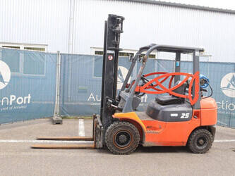 Image de MANUTENTION 1999 Toyota 42-7FGF25