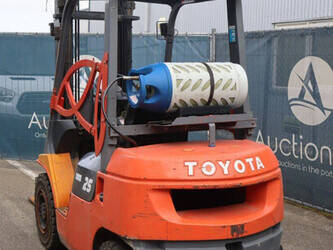 1999-toyota-42-7fgf25-1439354-46414270