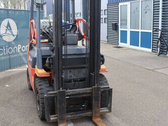 1999-toyota-42-7fgf25-1439354-46414273