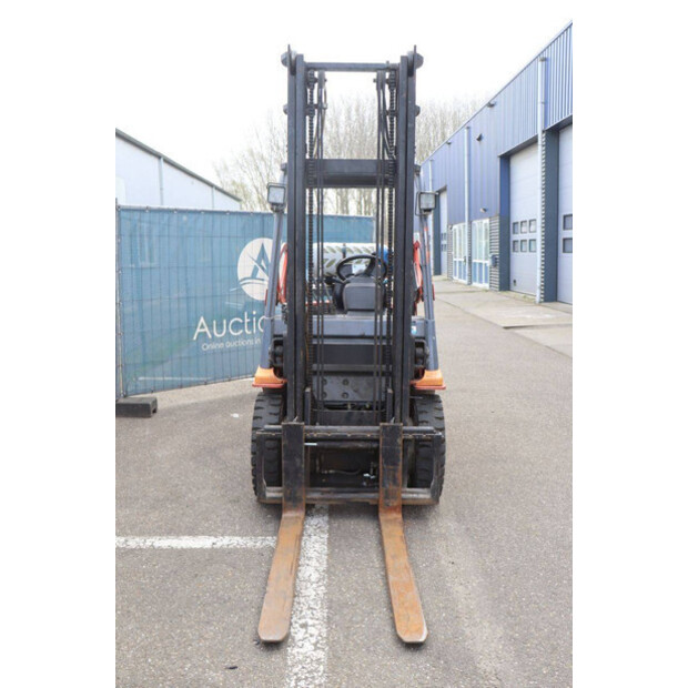 1999 Toyota 42-7FGF25-46414274