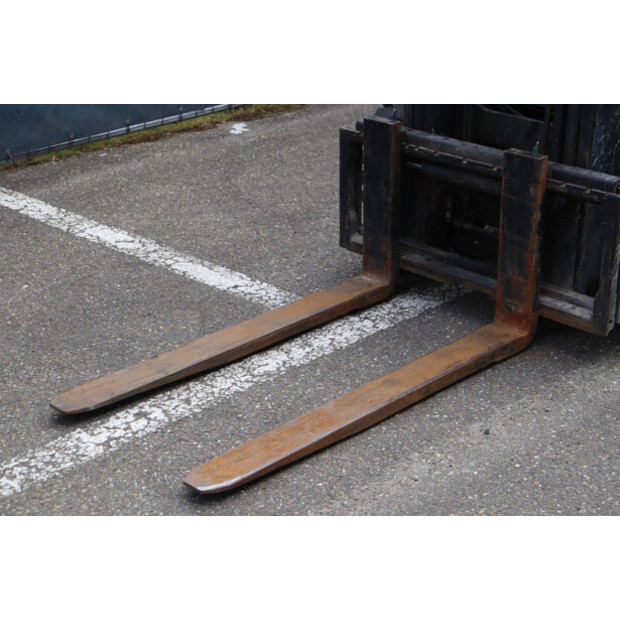 1999 Toyota 42-7FGF25-46414276