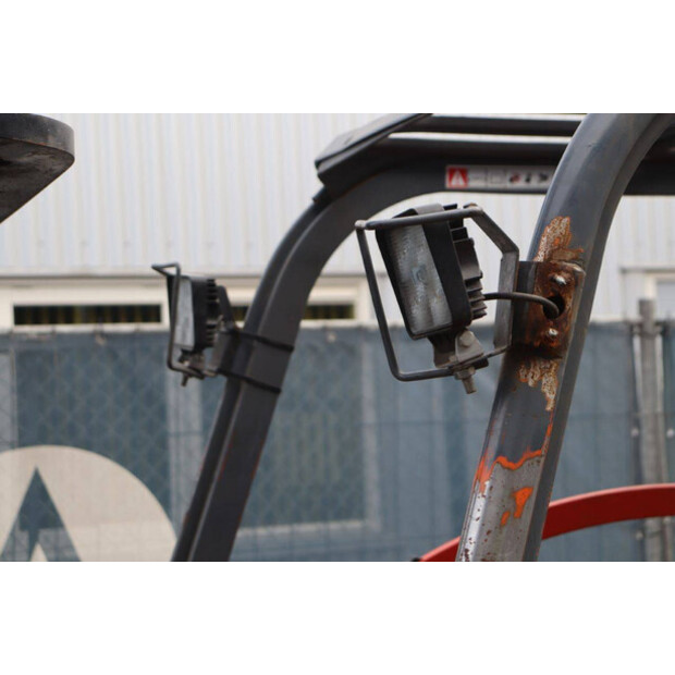 1999 Toyota 42-7FGF25-46414278