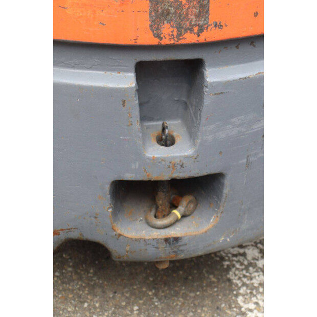 1999 Toyota 42-7FGF25-46414285