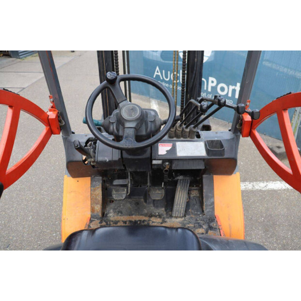 1999 Toyota 42-7FGF25-46414286