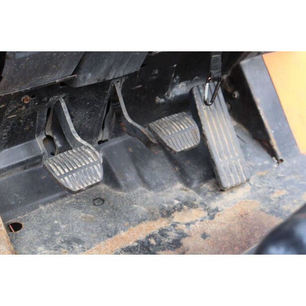 1999 Toyota 42-7FGF25-46414290