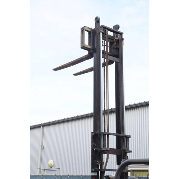 1999 Toyota 42-7FGF25-46414304