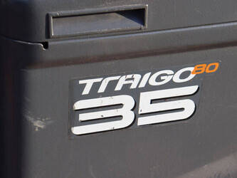 2013-toyota-8fbmt35-1439358-46414385