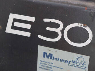 2001-linde-e30-02-1439359-46414425