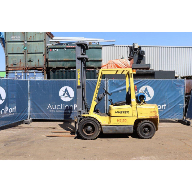 1996 Hyster H3.20XML-46414449