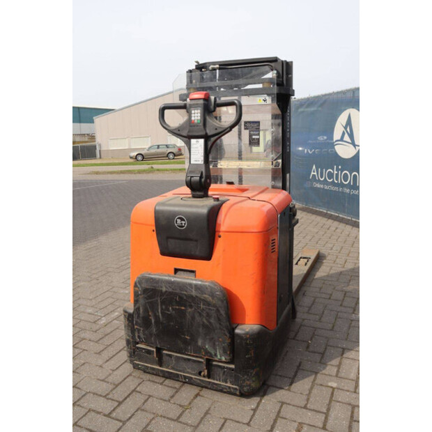 2012 بي تي SPE 160-46414542