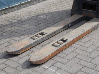 2012-bt-spe-160-1439363-46414546