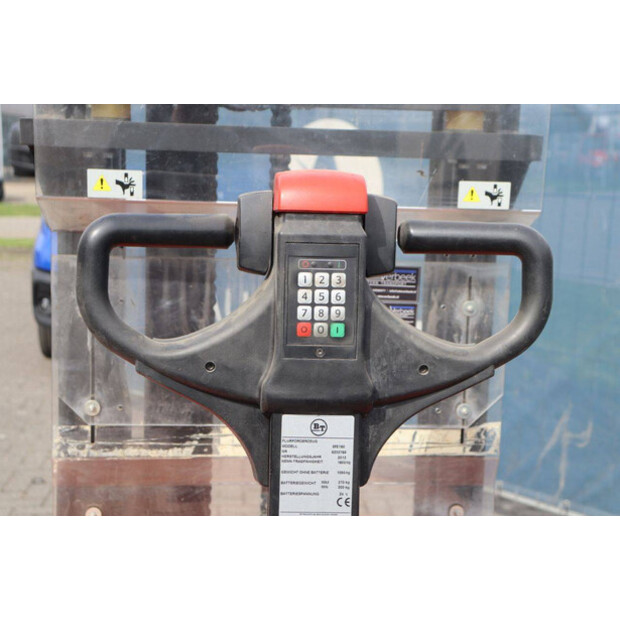 2012 بي تي SPE 160-46414550