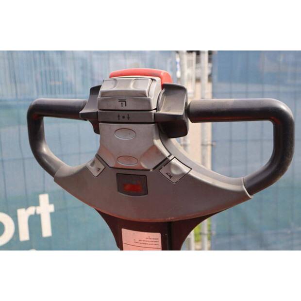 2012 بي تي SPE 160-46414551