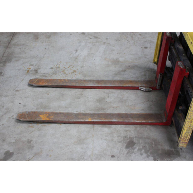 2017 Hyster J2.5XN-46414656