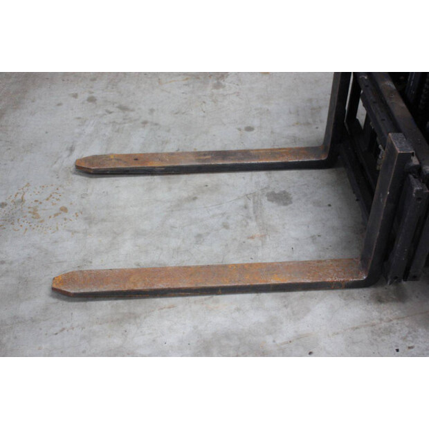 2005 Caterpillar EP20KT-46414748