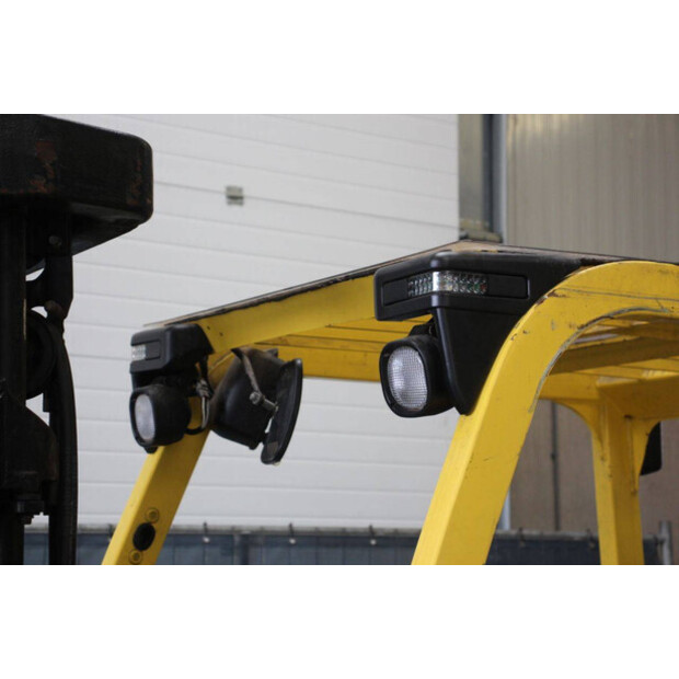 2020 هايستر E2.5XN-46414911