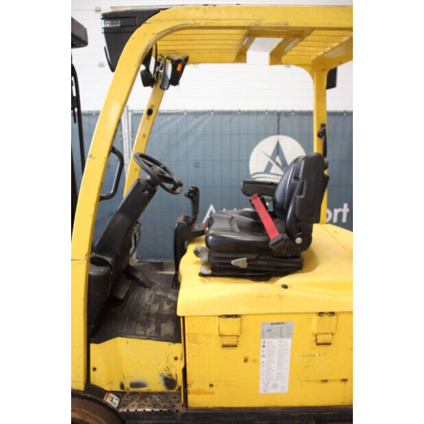 2020 هايستر E2.5XN-46414919