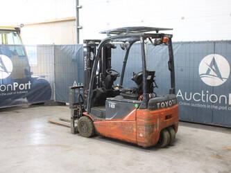 2020-toyota-8fbe18t-46414932