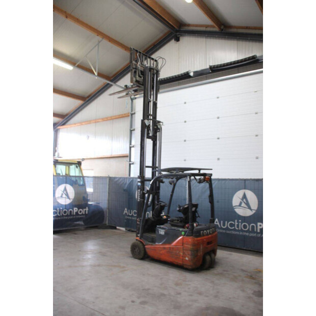 2020 تويوتا 8FBE18T-46414957