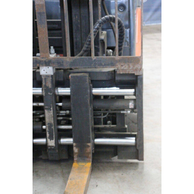 تويوتا Traigo 18-46415001