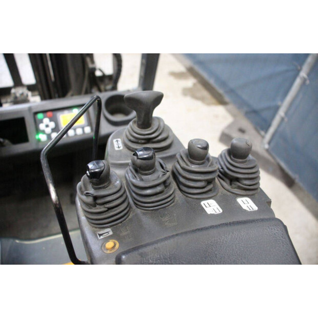 تويوتا Traigo 18-46415013