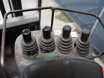 2005-toyota-7fbef15-1439379-46415042