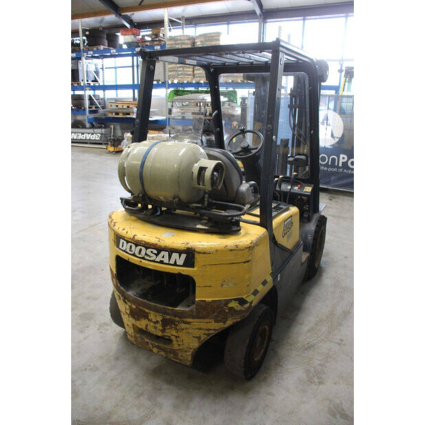 2007 Doosan G25P-3+-46415084