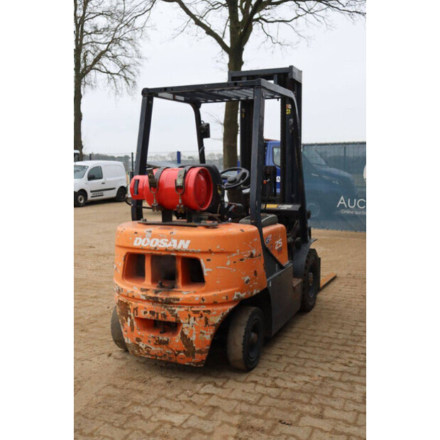 Doosan G25G-5-46415129