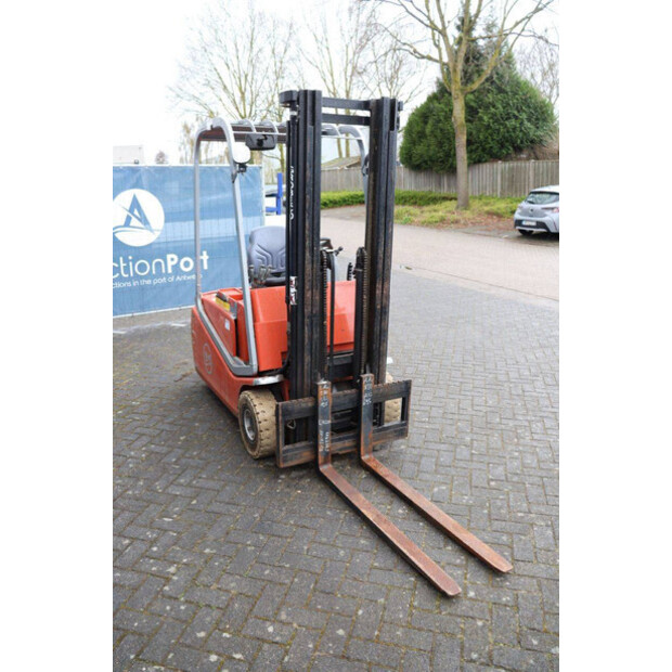 2006 بي تي C3E160-46415293