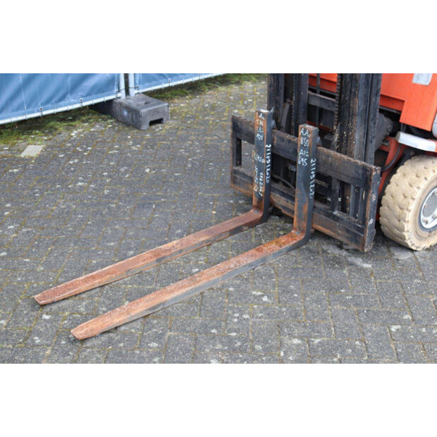 2006 بي تي C3E160-46415297