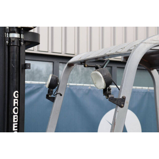 2006 بي تي C3E160-46415299