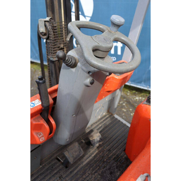 2006 بي تي C3E160-46415309