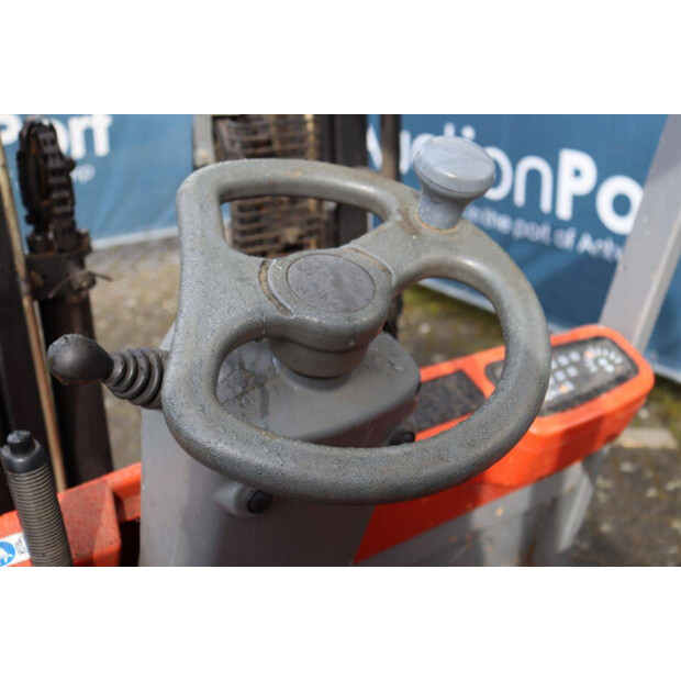 2006 بي تي C3E160-46415310