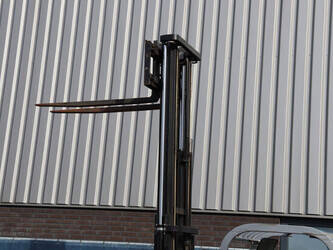 2006-bt-c3e160-1439389-46415322