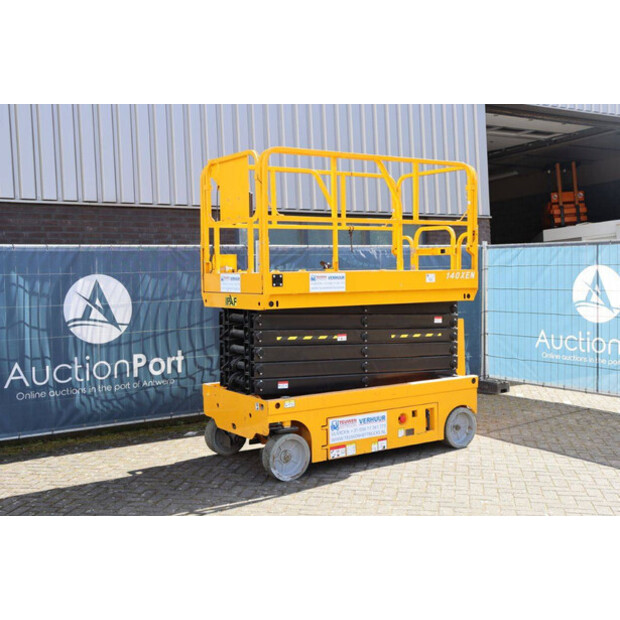 2024 JD 140XEN-46415599