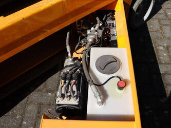 2024-jd-140xen-1439400-46415607